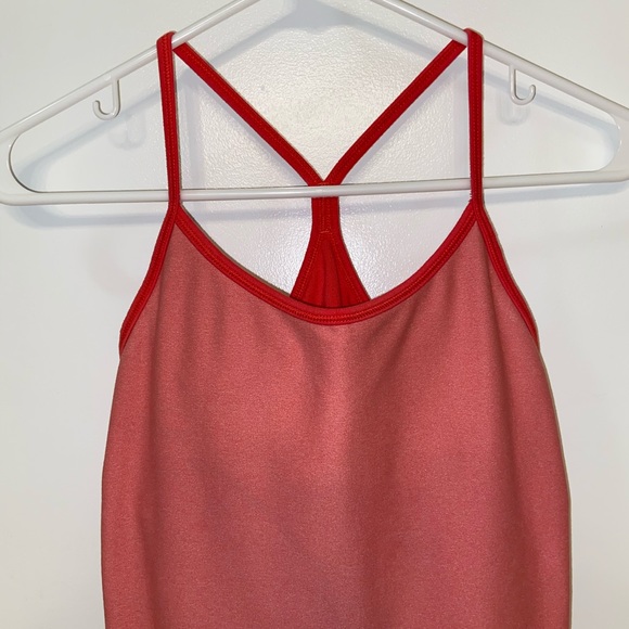 Nike dri-fit workout tank - Picture 9 of 10